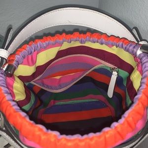 Small bucket bag/ white multi color